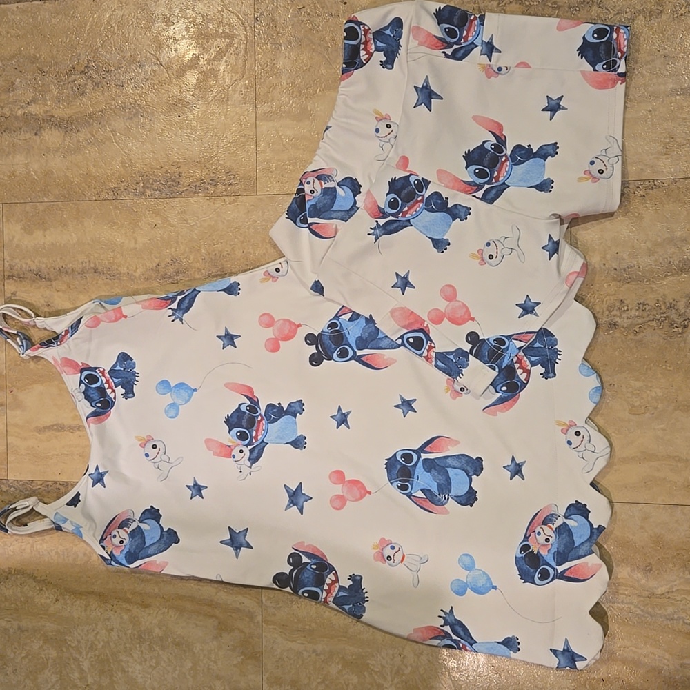 Girl's Lilo Stitch Disney Parks Set - 10